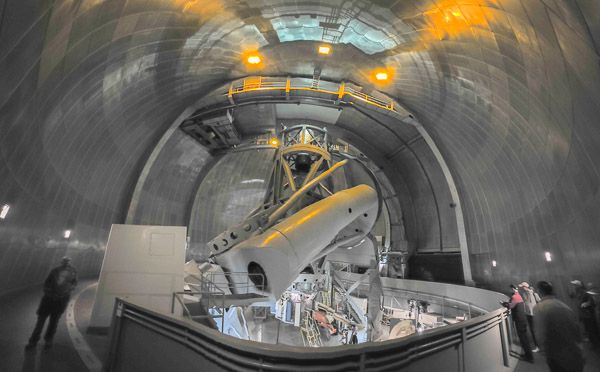 200-inch (5.1-meter) Hale Telescope